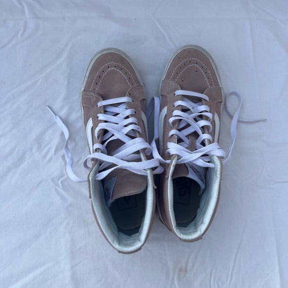 Women’s Vans Size 7 - Picture 3 of 4